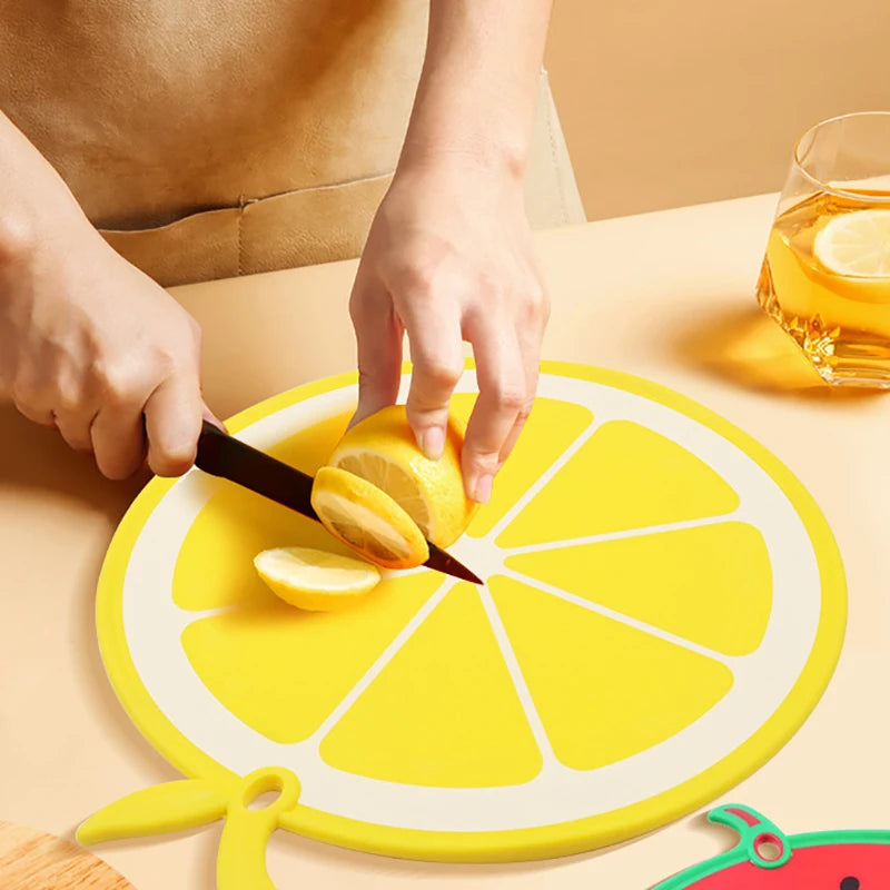 Planches à découper fruits fun